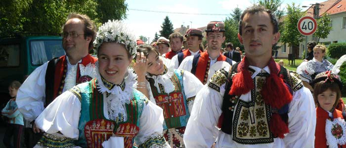 ... krojovan svaba Vtka a Mi  ... foto: Ale Fuksa ... vyrobil: Vlasti 