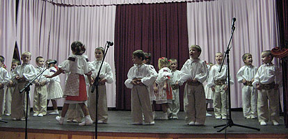  súbor Straňánek – děti ze školky ... 11.11.2007 … foto: B. Smetanová 