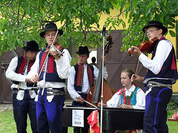  ... CM Strek ... bnovsk farn zahrada 13.7.2008 ... foto: www.banov.cz