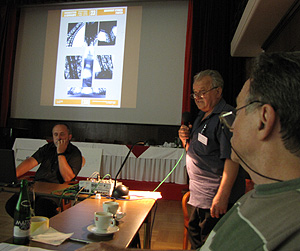  ... zleva: Martin Janto, Viliam Jn Gruska a Karel Pavlitk ... 12.9.2009 ... foto: Mikarovi